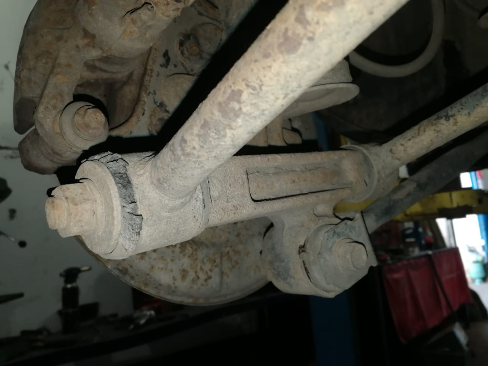 Фото в бортжурнале Toyota Celica (180)