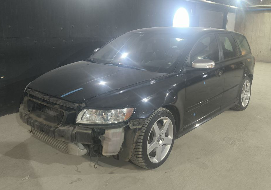 Фото в бортжурнале Volvo V50