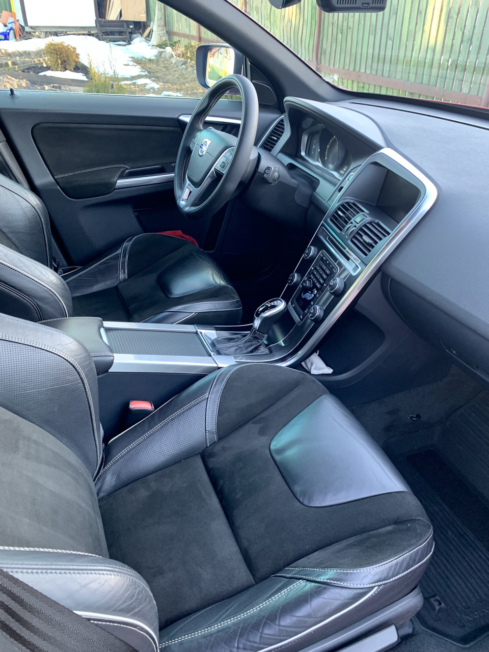 Фото в бортжурнале Volvo XC60 (1G)