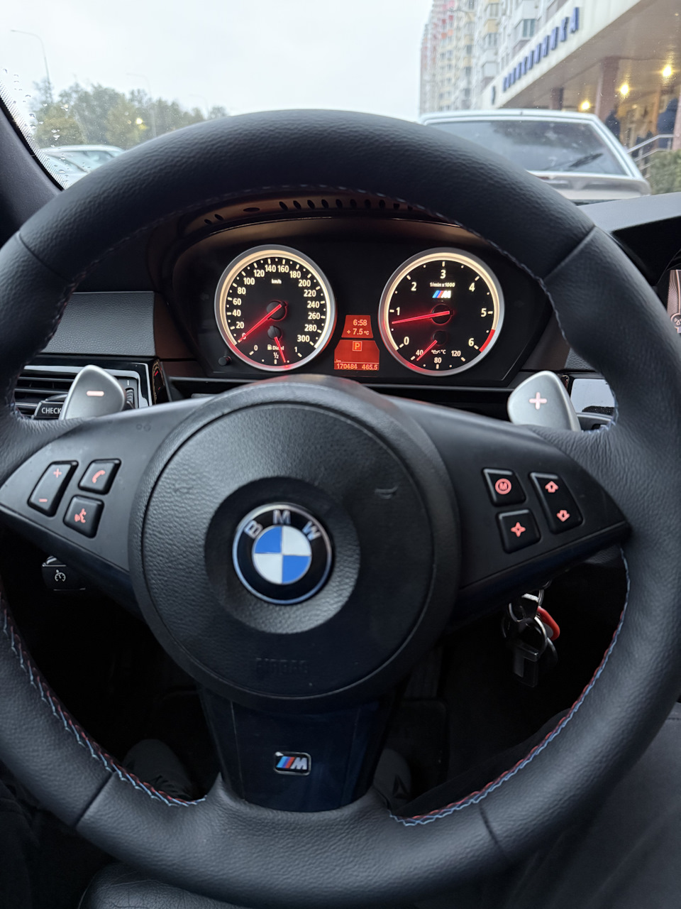 Красота)) — BMW 5 series (E60). Запчасти на фото: 1170404