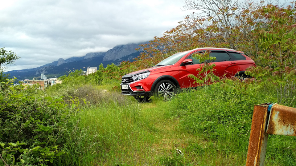 Lada Vesta SW Cross НеВеста
