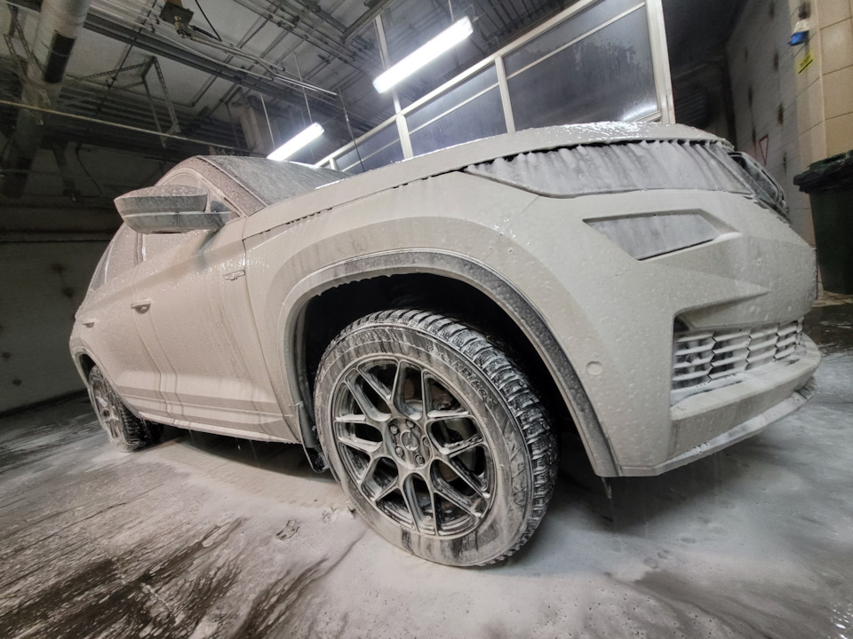 После переобувки сразу на мойку — Skoda Kodiaq GT