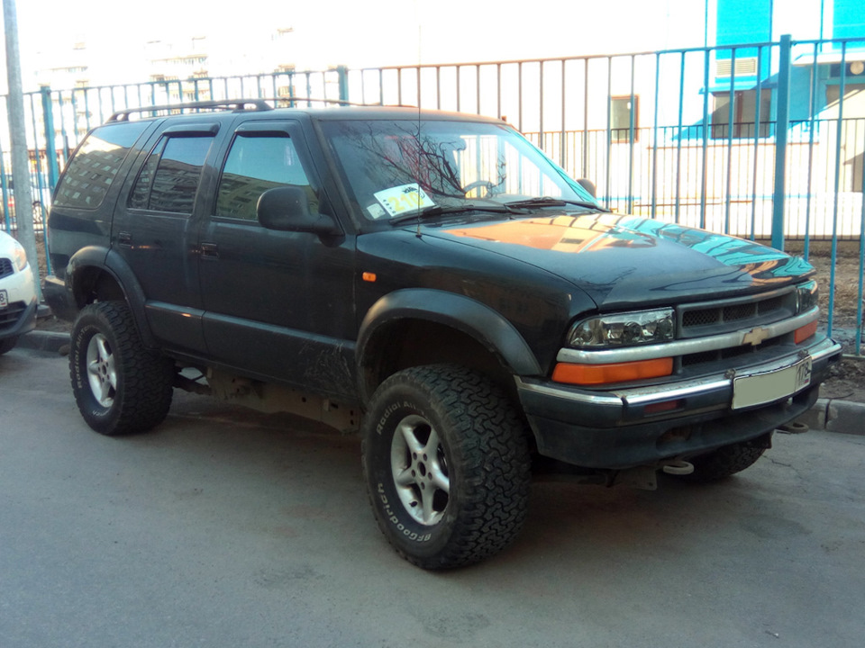 Фото в бортжурнале Chevrolet Blazer (S-15)