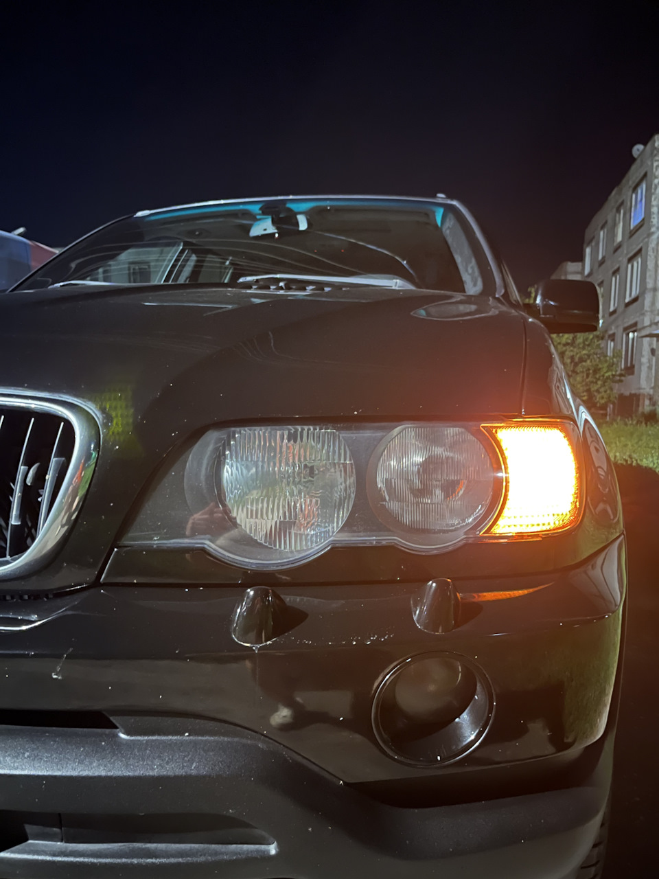 Еще нельзя было мыть — BMW X5 (E53)