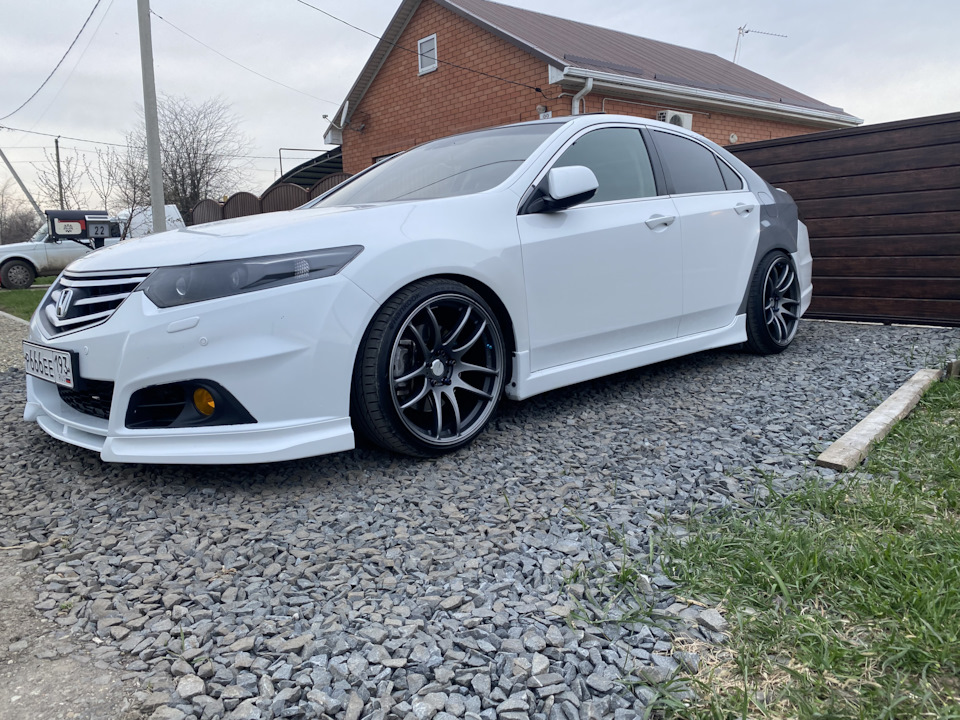 Фото в бортжурнале Honda Accord (8G)