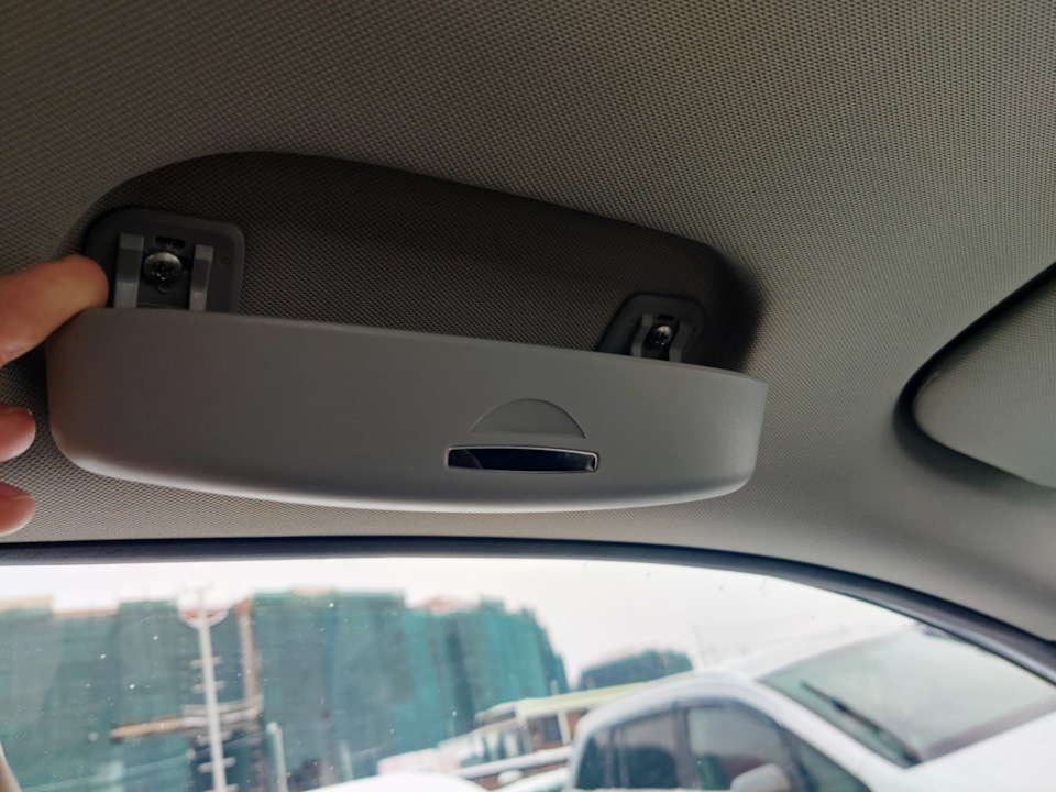 Колхоз, но иначе никак — Geely Coolray (1G)