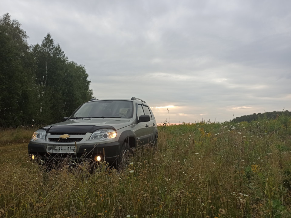 птф — Chevrolet Niva GLX