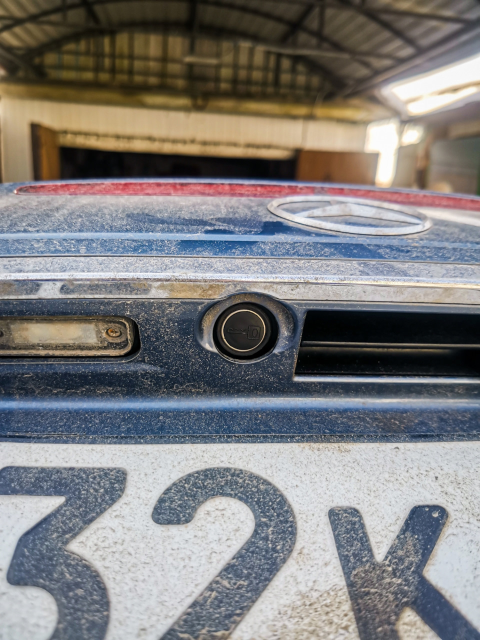 Фото в бортжурнале Mercedes-Benz E-Class (W211)