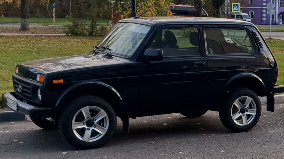 Lada 4x4 3D