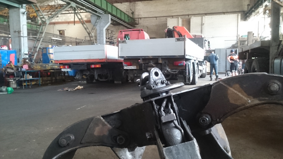 Фото в бортжурнале MAN TGA-26 480
