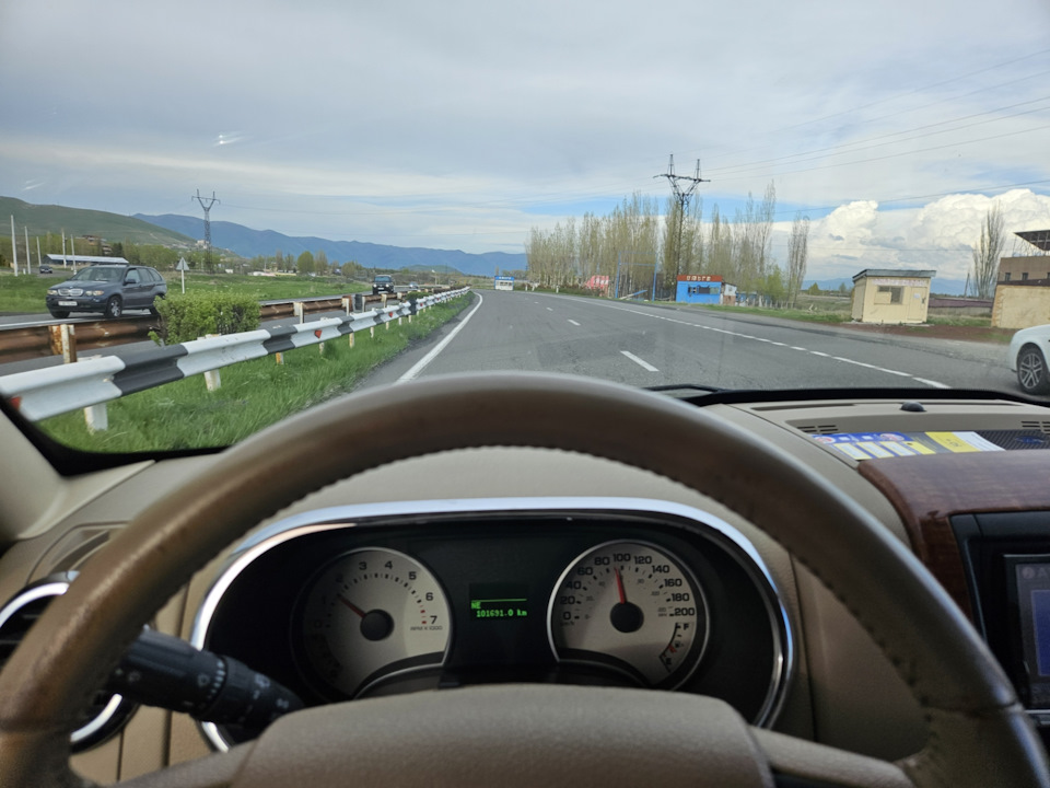 Фото в бортжурнале Ford Explorer (4G)
