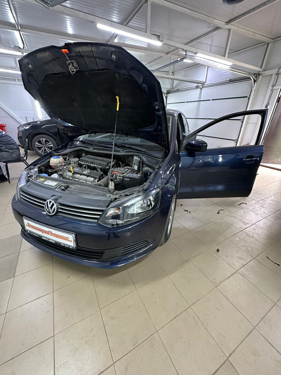 Photo from the logbook Volkswagen Polo Sedan