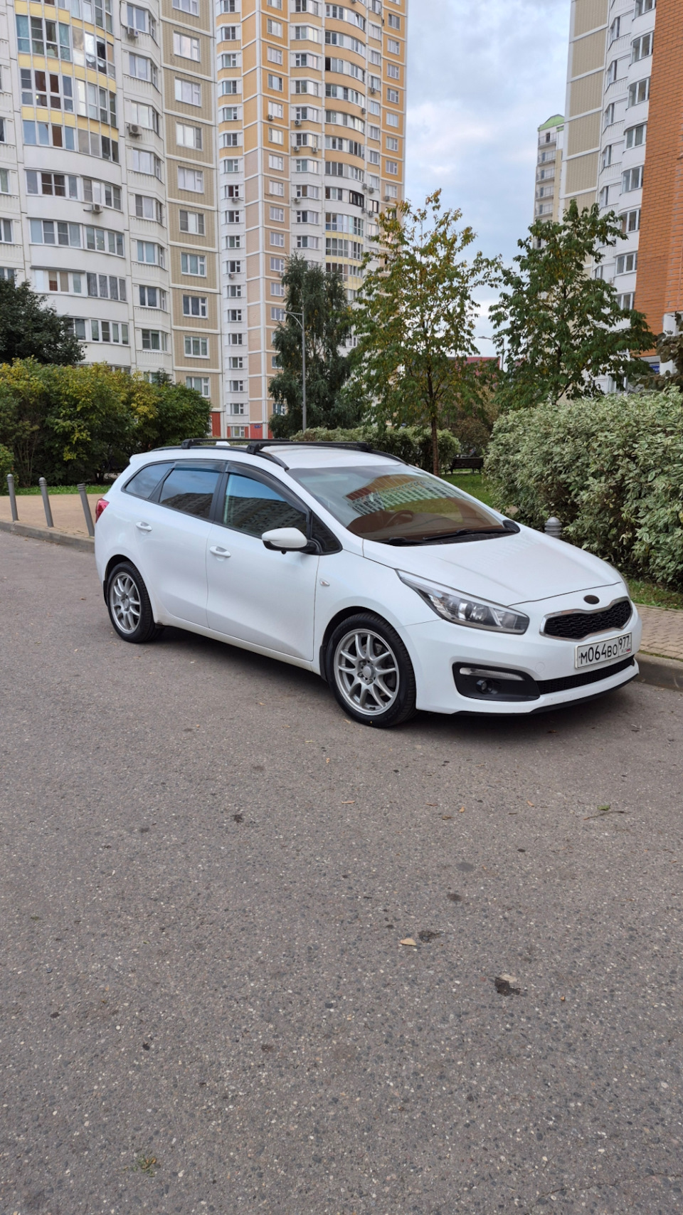 Фото в бортжурнале KIA Ceed SW (2G)