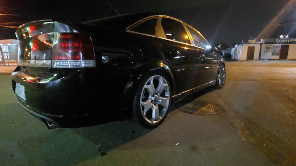 Opel Vectra V6 3.2 GTS