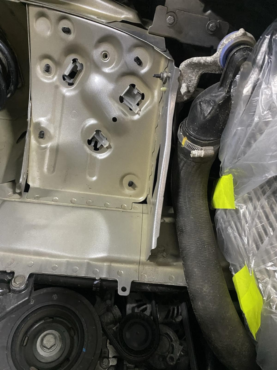Фото в бортжурнале Peugeot 3008 (2G)