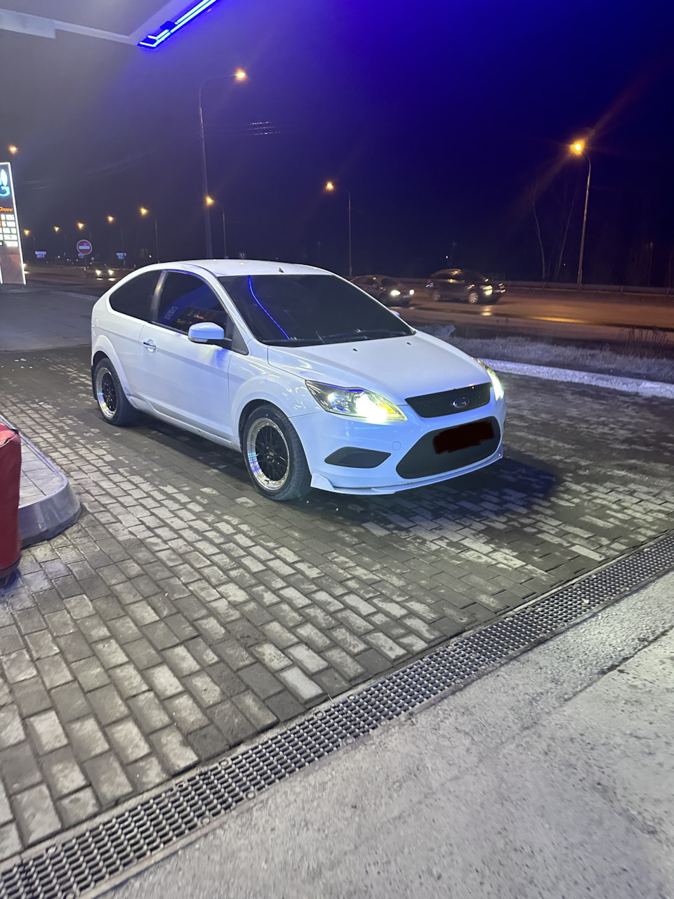 Фото в бортжурнале Ford Focus Hatchback II