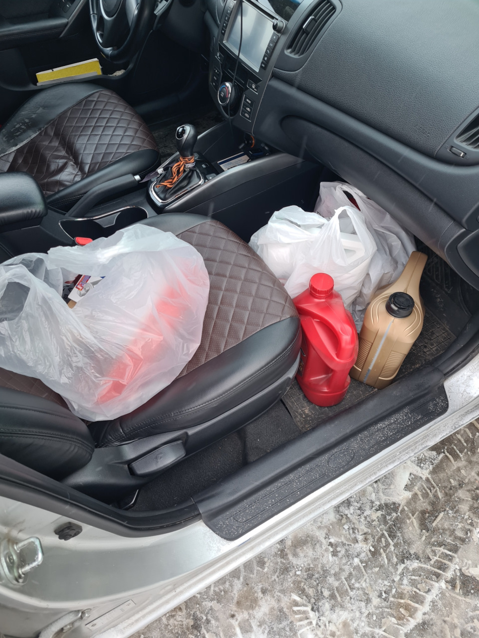 Фото в бортжурнале KIA Cerato (2G)