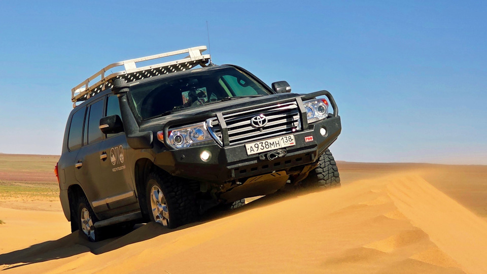 Toyota Land Cruiser Пумба 5.0 1ur