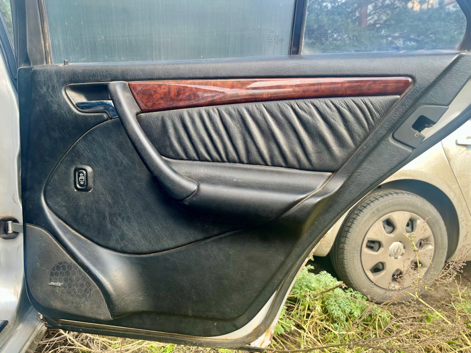 Фото в бортжурнале Mercedes-Benz C-Class (W202)
