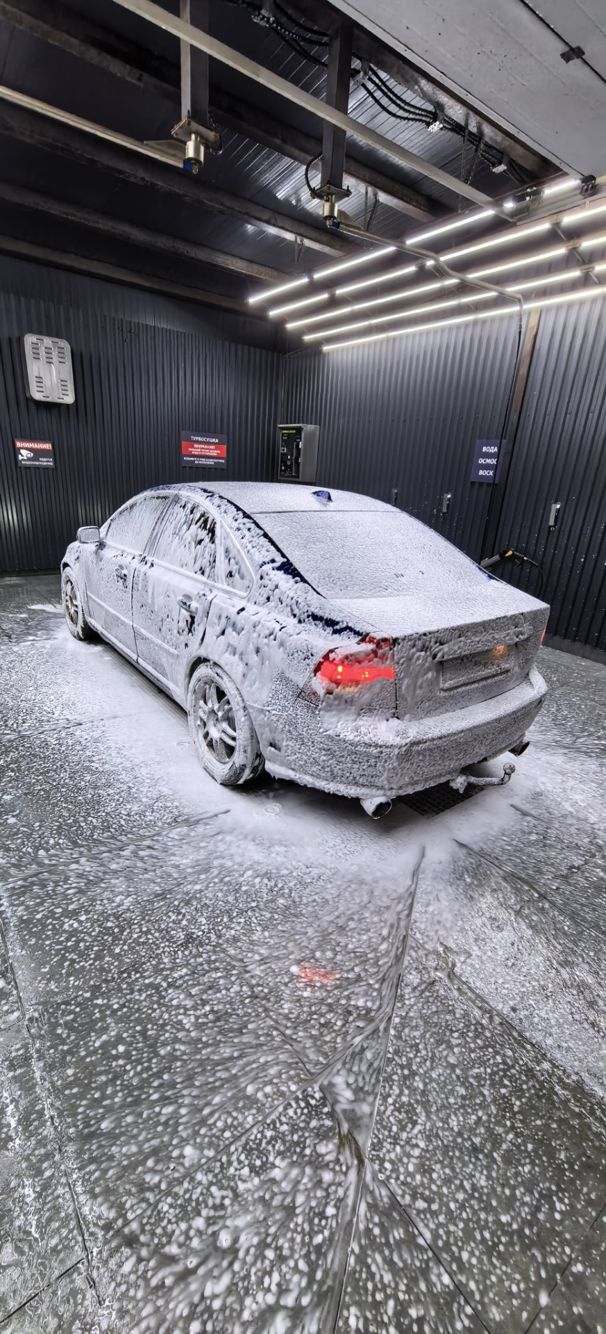 Всем ровных дорог — Volvo S40 (2G)
