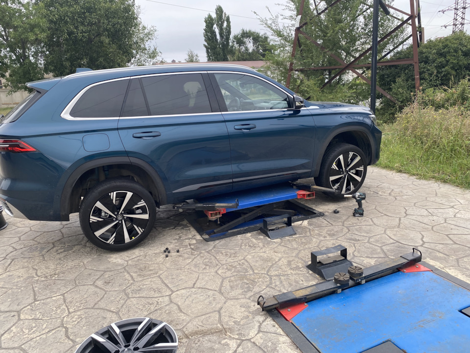 Фото в бортжурнале Geely Monjaro