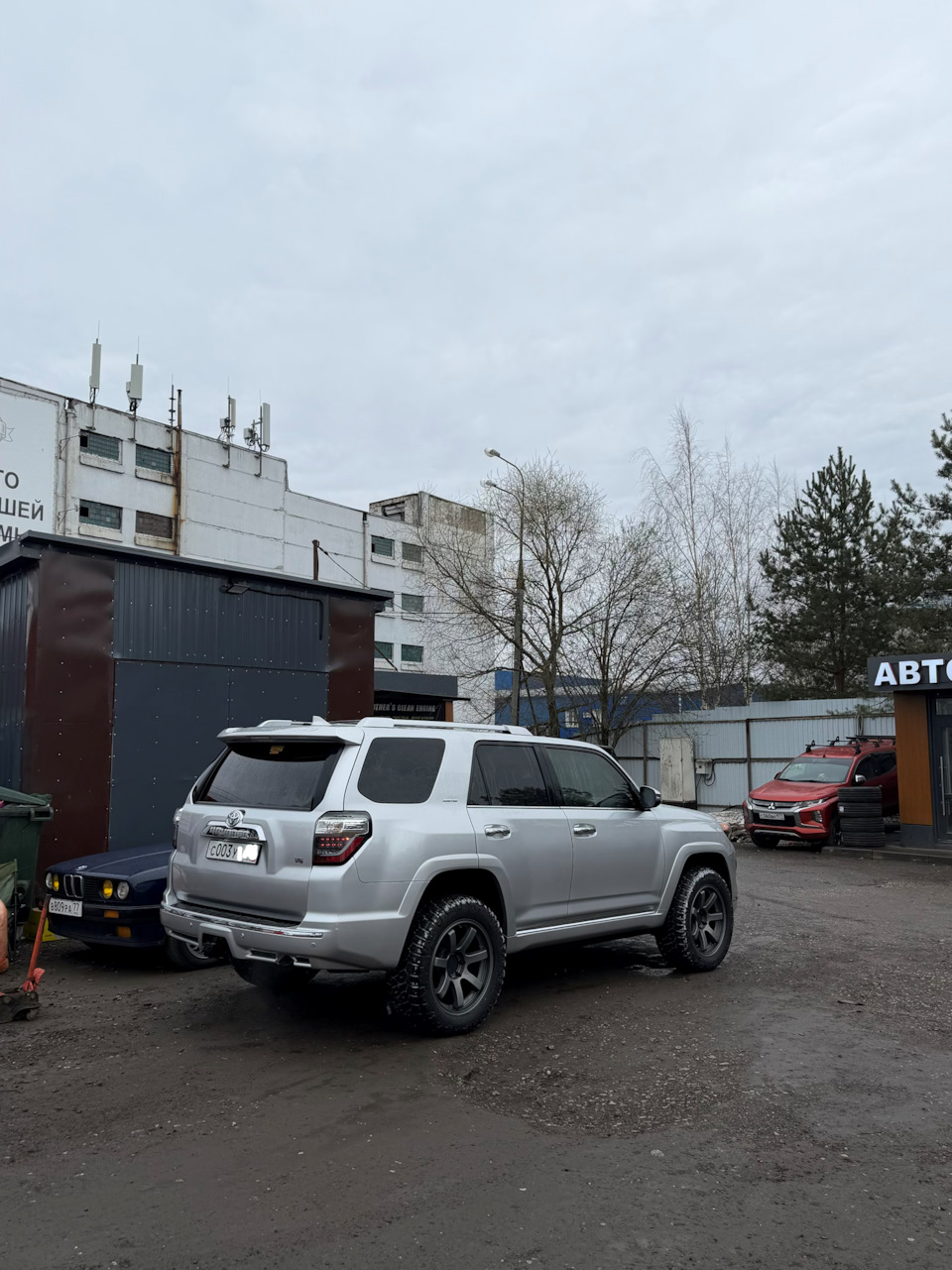 Фото в бортжурнале Toyota 4Runner (5G)