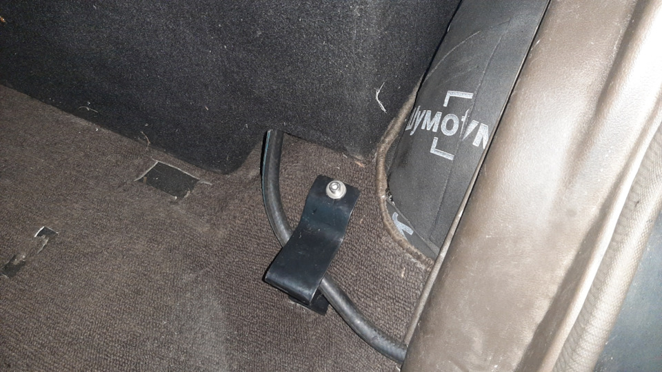 Фото в бортжурнале Nissan Patrol GR I (Y60)