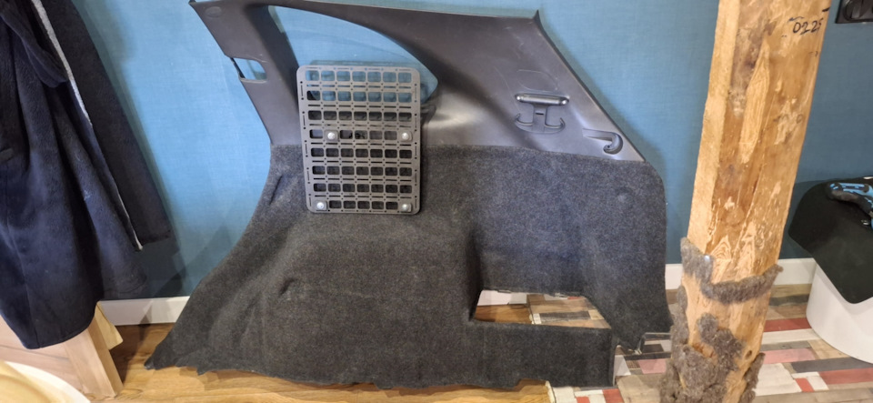 Панель Molle для крепления различных подсумков — Chevrolet Captiva (1G)