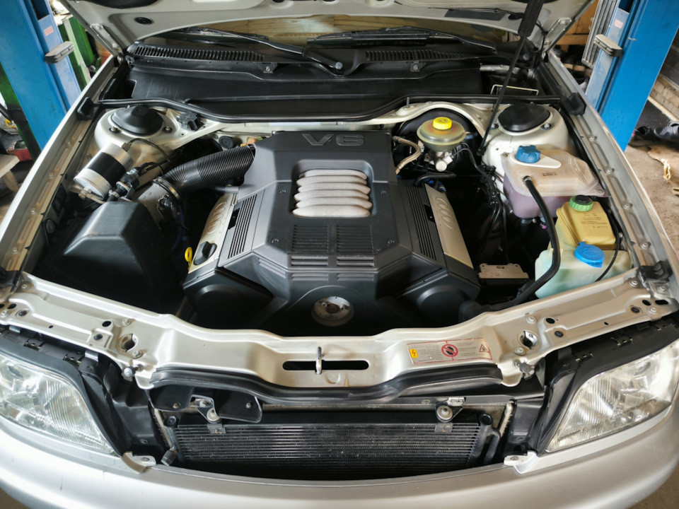 Начинаем) — Audi A6 (C4)