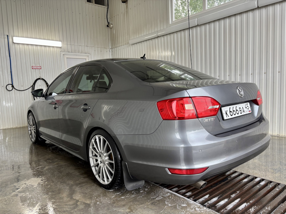 Фото в бортжурнале Volkswagen Jetta VI