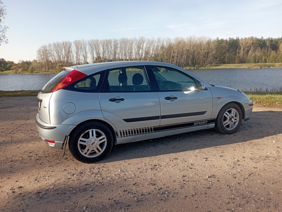 Фото в бортжурнале Ford Focus Hatchback I