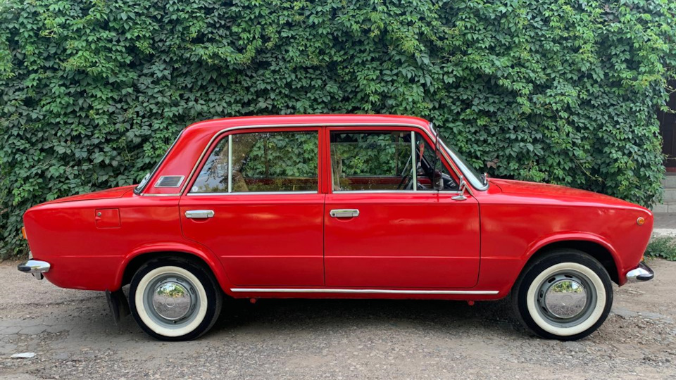Lada 2101 "Помидорка☭"