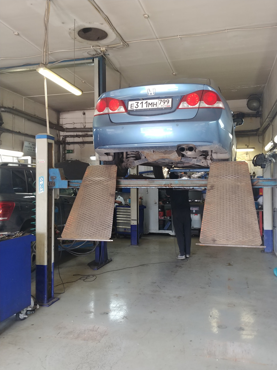 Фото в бортжурнале Honda Civic 4D (8G)