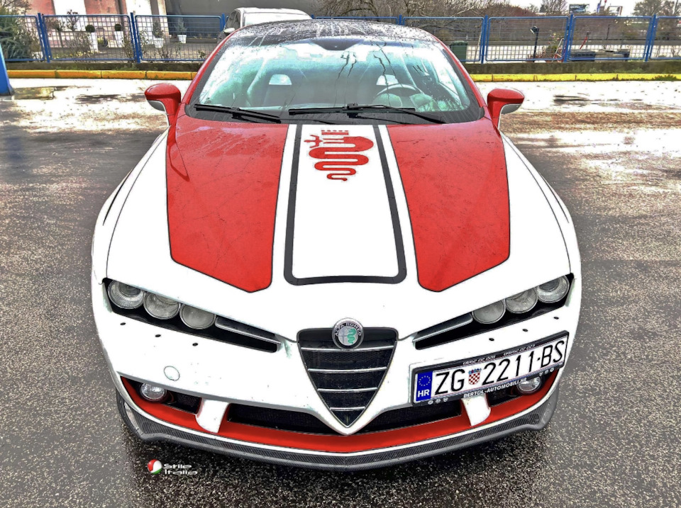 Фото в бортжурнале Alfa Romeo Spider (939)