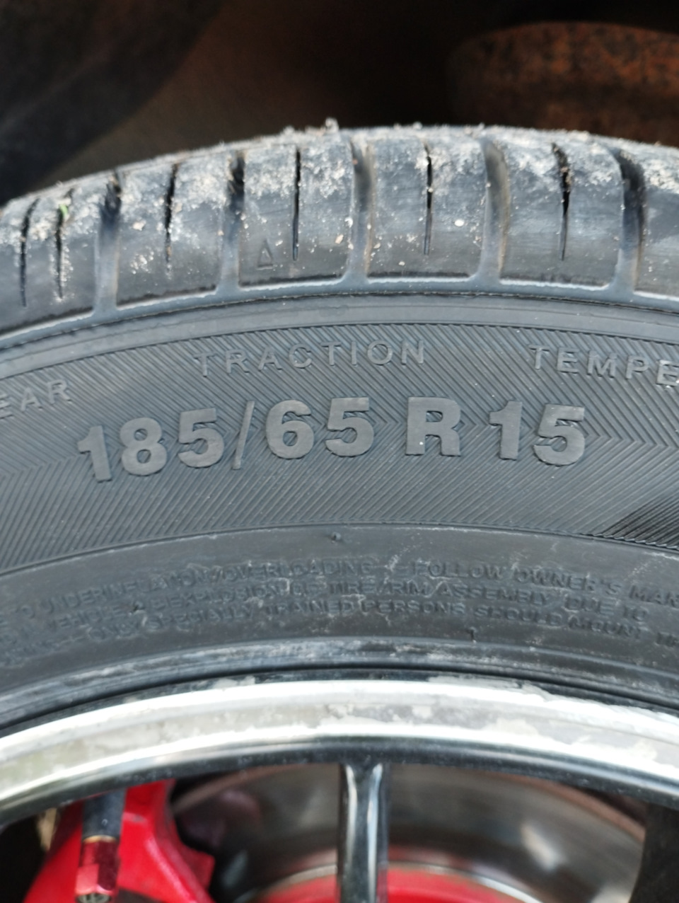 185/65/R15 — Volkswagen Passat Variant (B3)