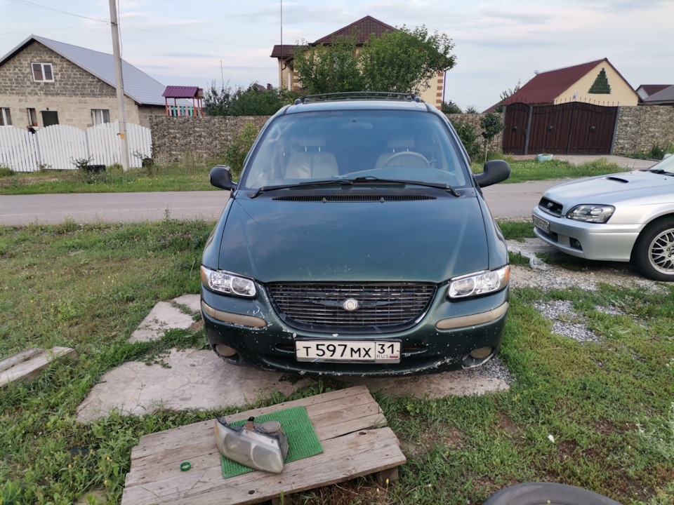 Фото в бортжурнале Chrysler Town and Country III
