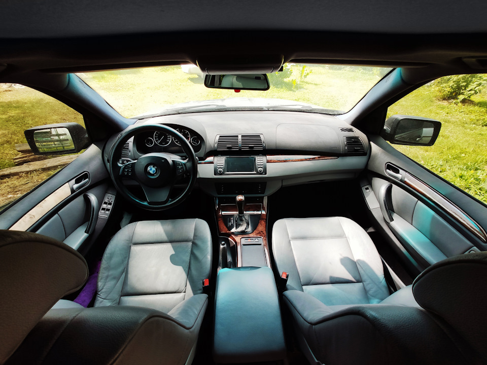Фото в бортжурнале BMW X5 (E53)