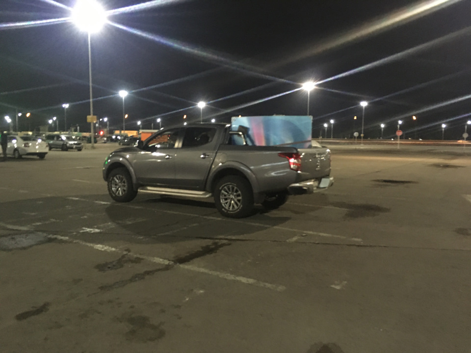 Фото в бортжурнале Mitsubishi L200 (5G)