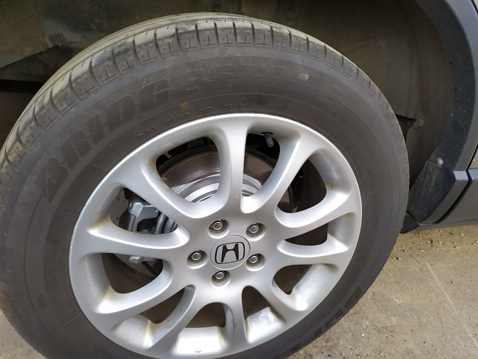 . — Honda CR-V (RE)