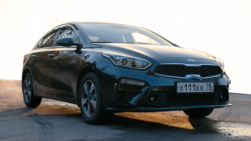 KIA Cerato Gravity Blue