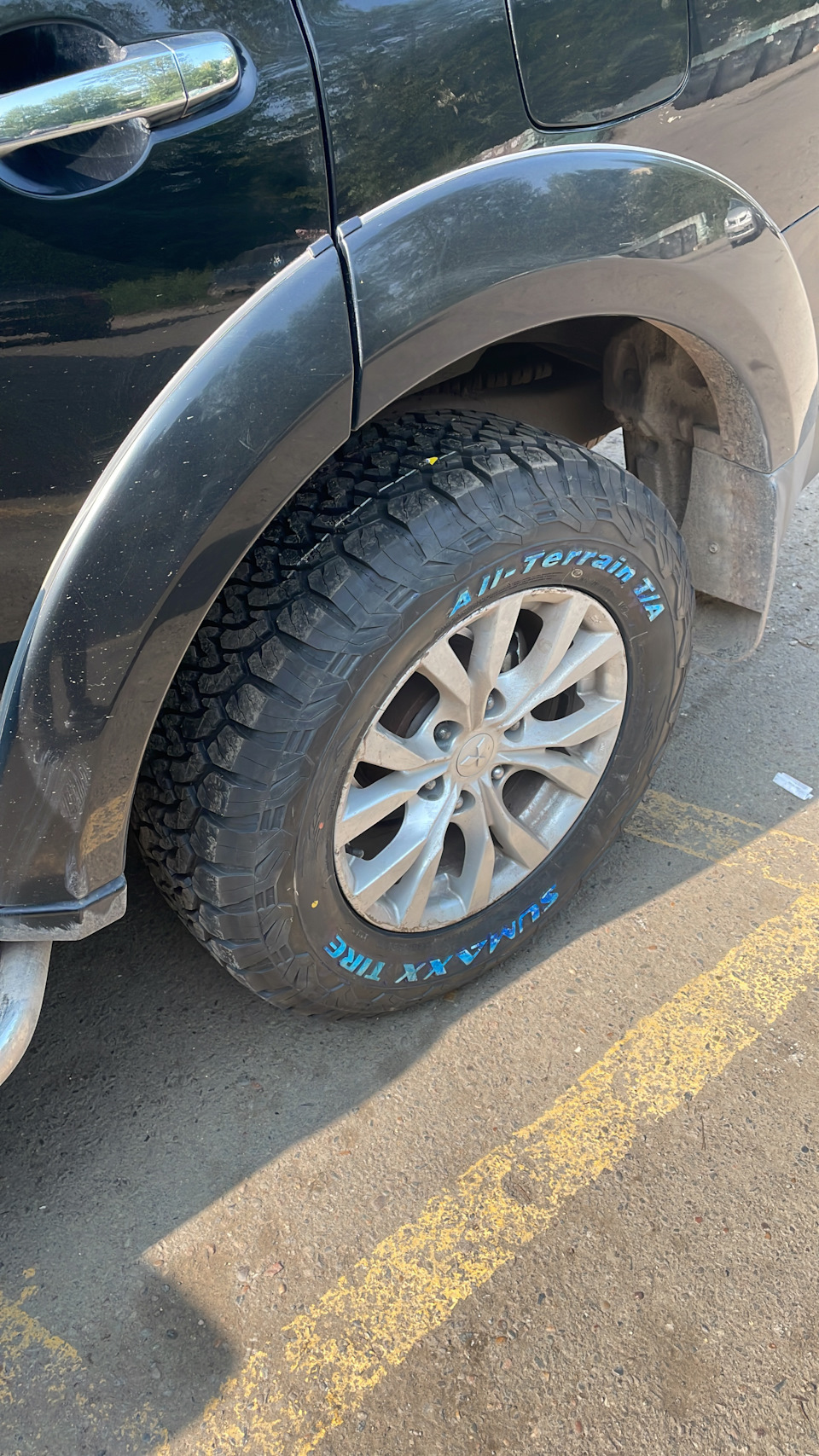 На своем месте — Mitsubishi Pajero Sport (2G)