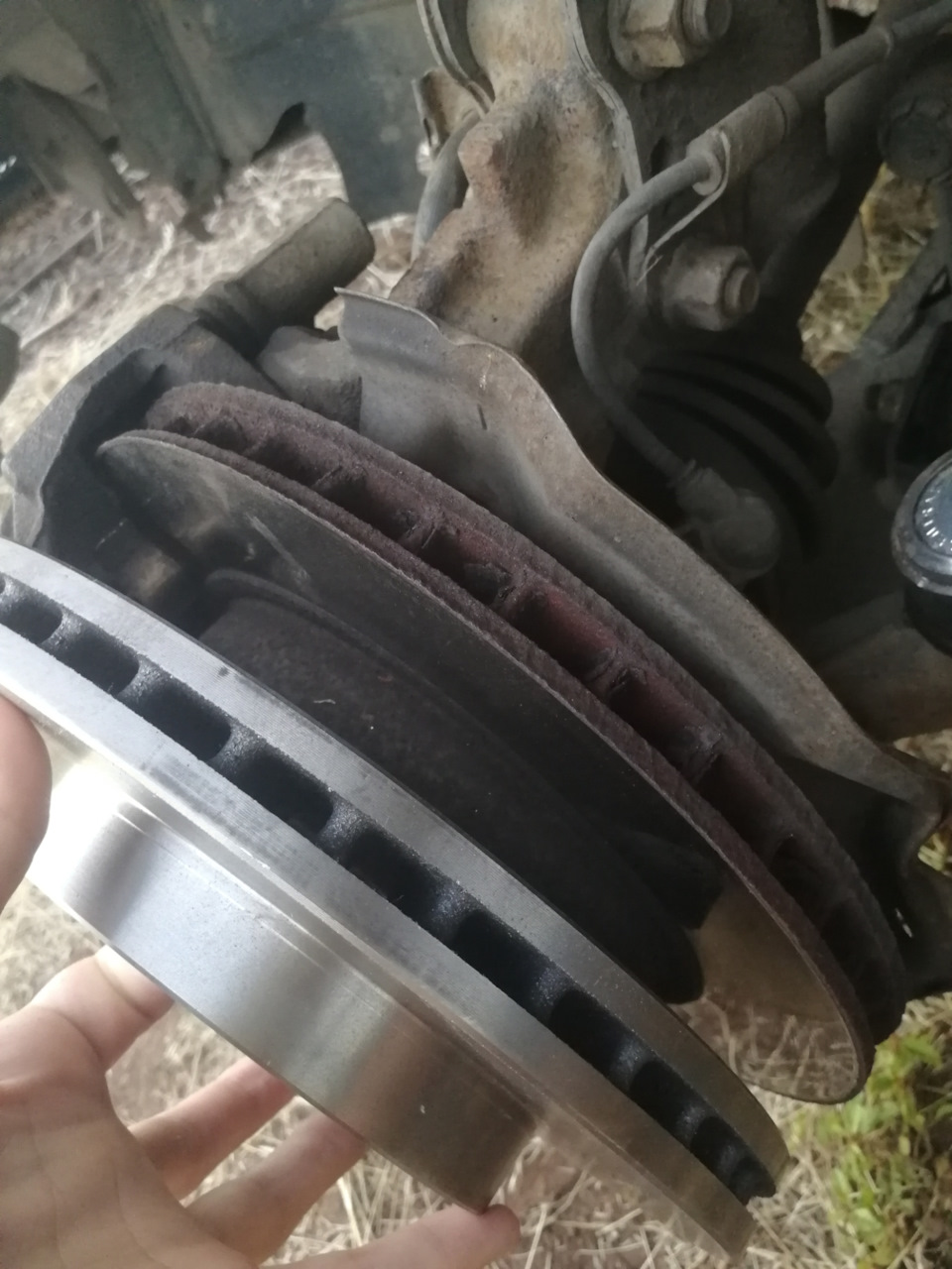 Фото в бортжурнале Mazda 626 V (GF)