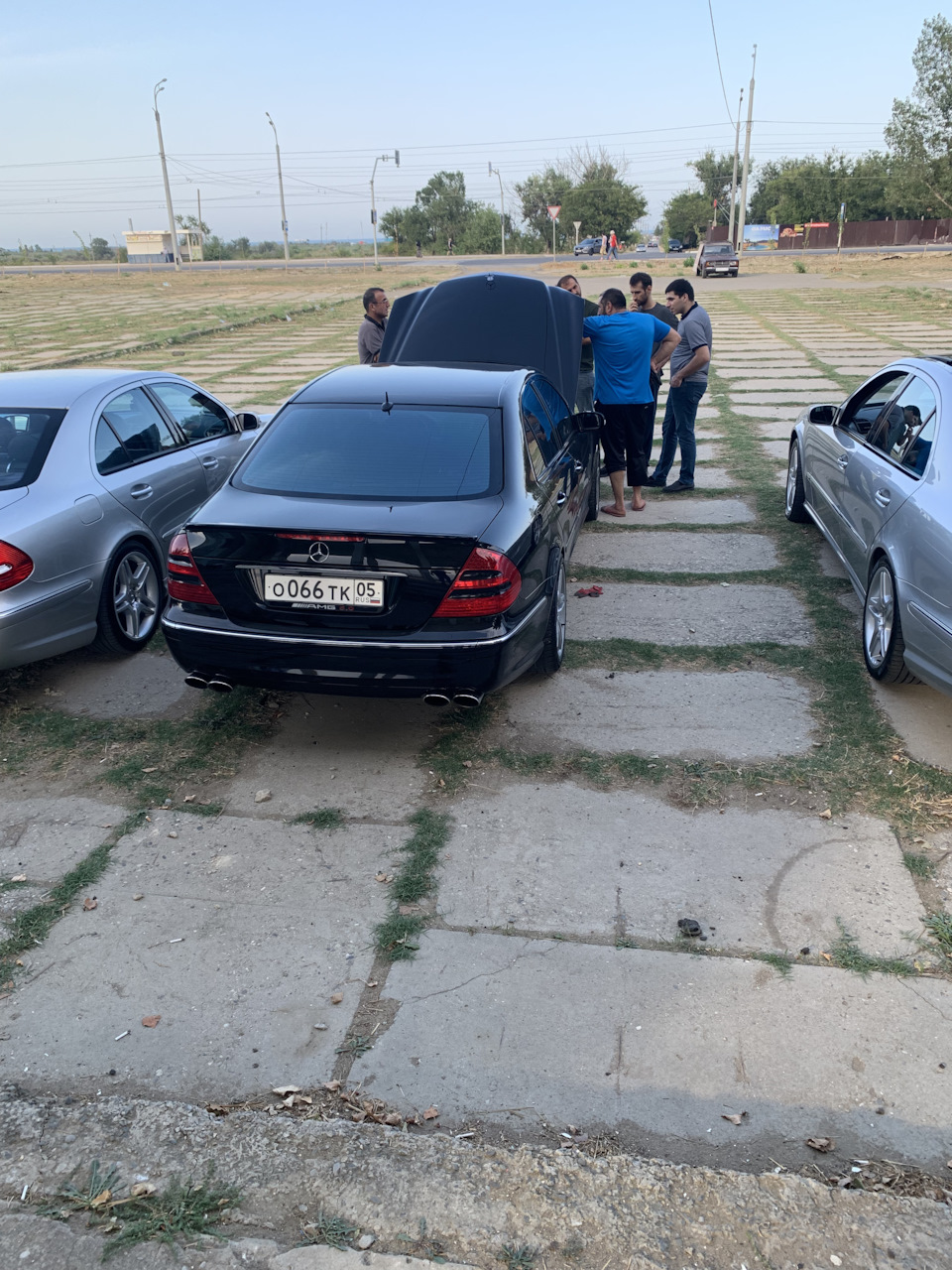 Фото в бортжурнале Mercedes-Benz E-Class (W211)