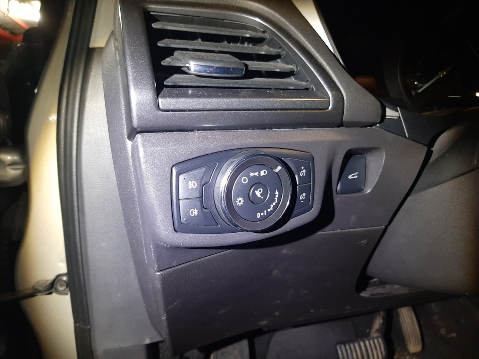 Фото в бортжурнале Ford Mondeo V