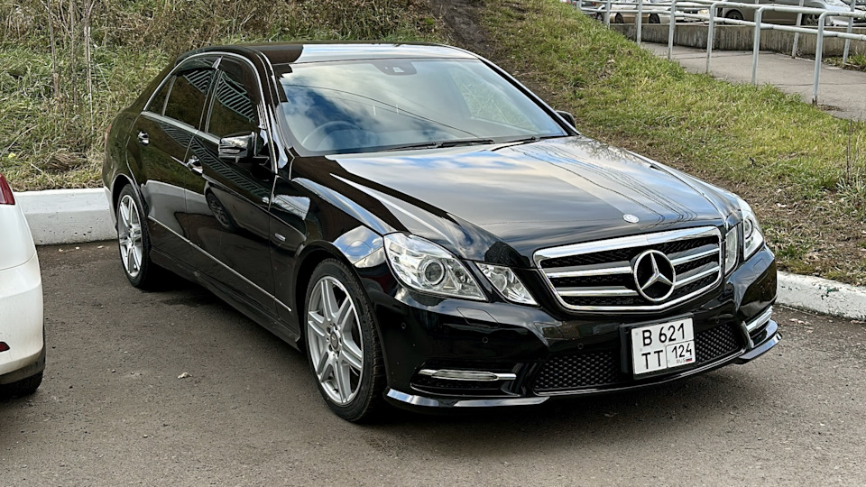 Mercedes-Benz E-Class Ешка