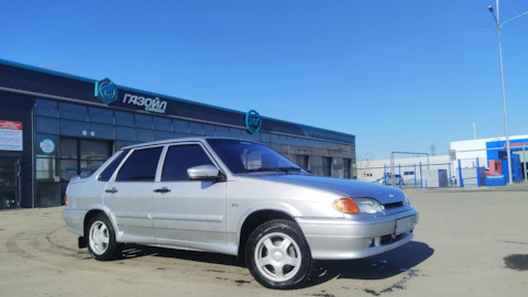 7. Новый АКБ и пара фотографий. — Lada 2115 бензин, 1,6 л, 2010
