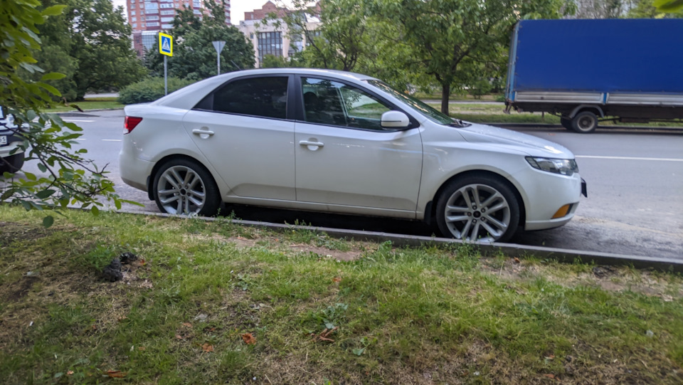 Фото в бортжурнале KIA Cerato (2G)