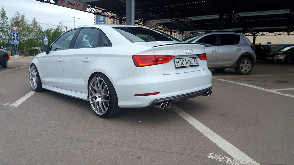 Фото в бортжурнале Audi A3 Sedan (8V)
