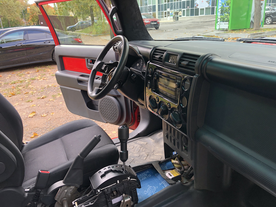 вот так вышло — Toyota FJ Cruiser