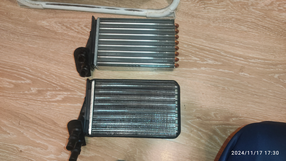 Прям из коробки mahle был с уплотнителем. Странно почему его нет на оригинале? — Renault Symbol (1G)